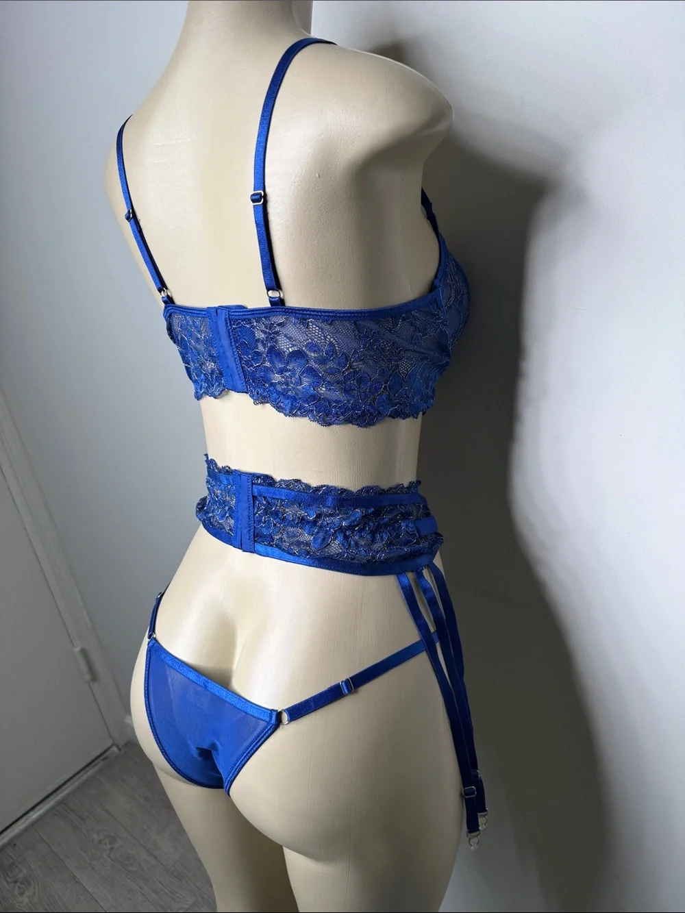 Blue Lace Strappy Lingerie Set - Women's Intimates